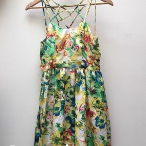 Forever 21 floral cross cross tropical dress